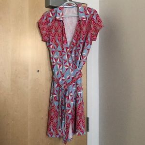J. McLaughlin size L wrap dress